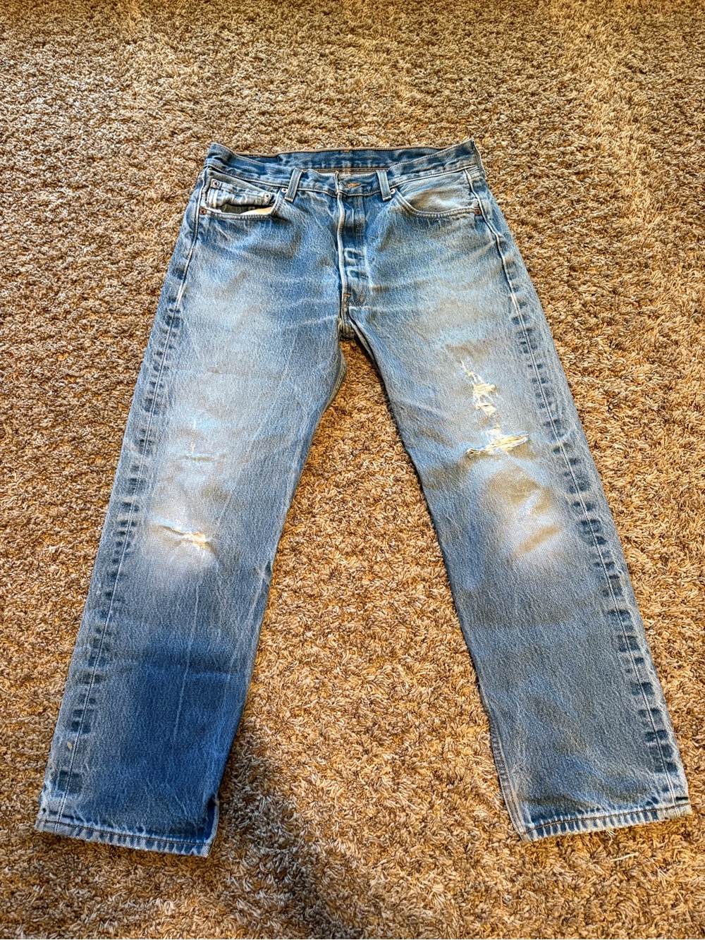 Vintage Levi’s 501 Men's Light Blue Distressed Jeans 34 x 30